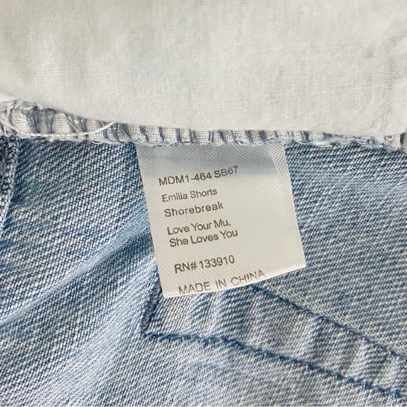 Show Me Your MuMu Emilia Jean Shorts
Elastic Waistband High Rise Like New - Picture 13 of 16